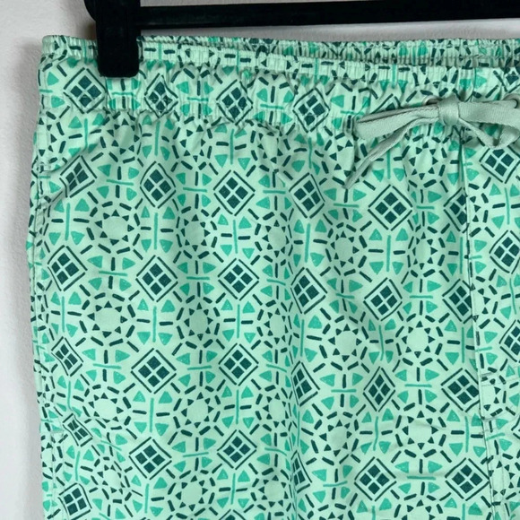 Old Navy Men's Swim Shorts Aqua Green Geometric Print Brief Lined Trunks  XL NWT - Picture 2 of 9